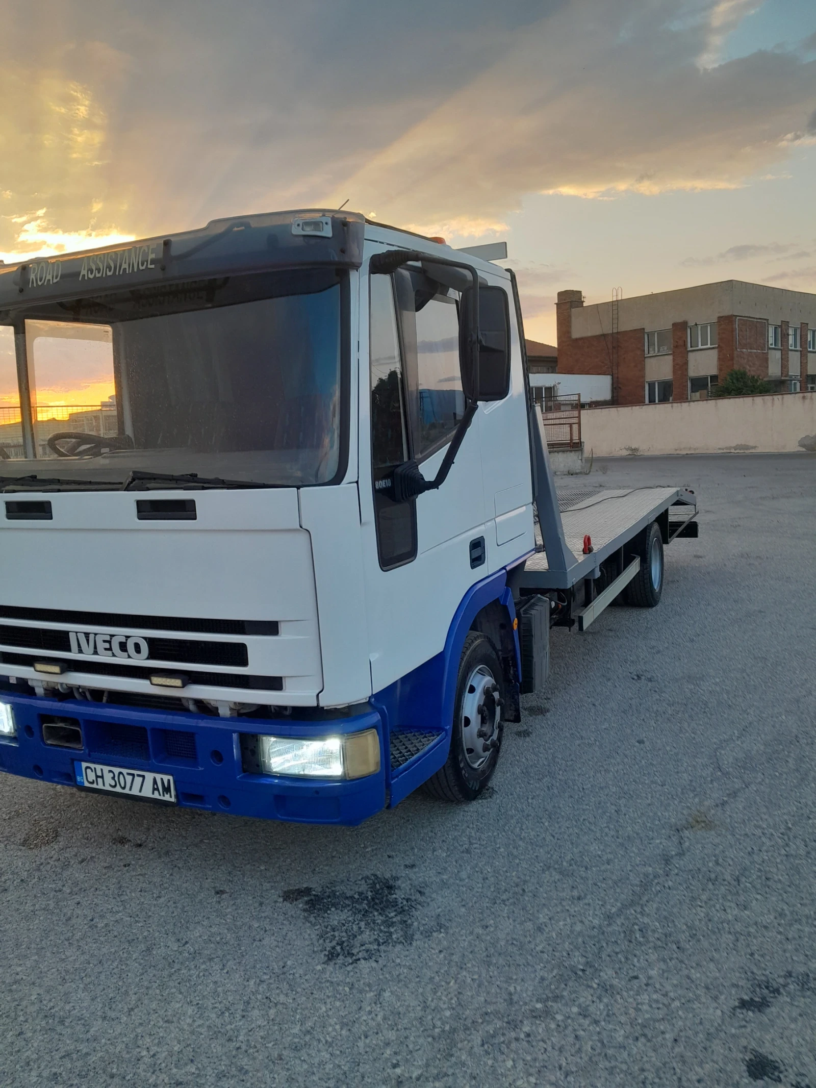 Iveco Cargo Пътна помощ, снимка 5 - Камиони - 55906393