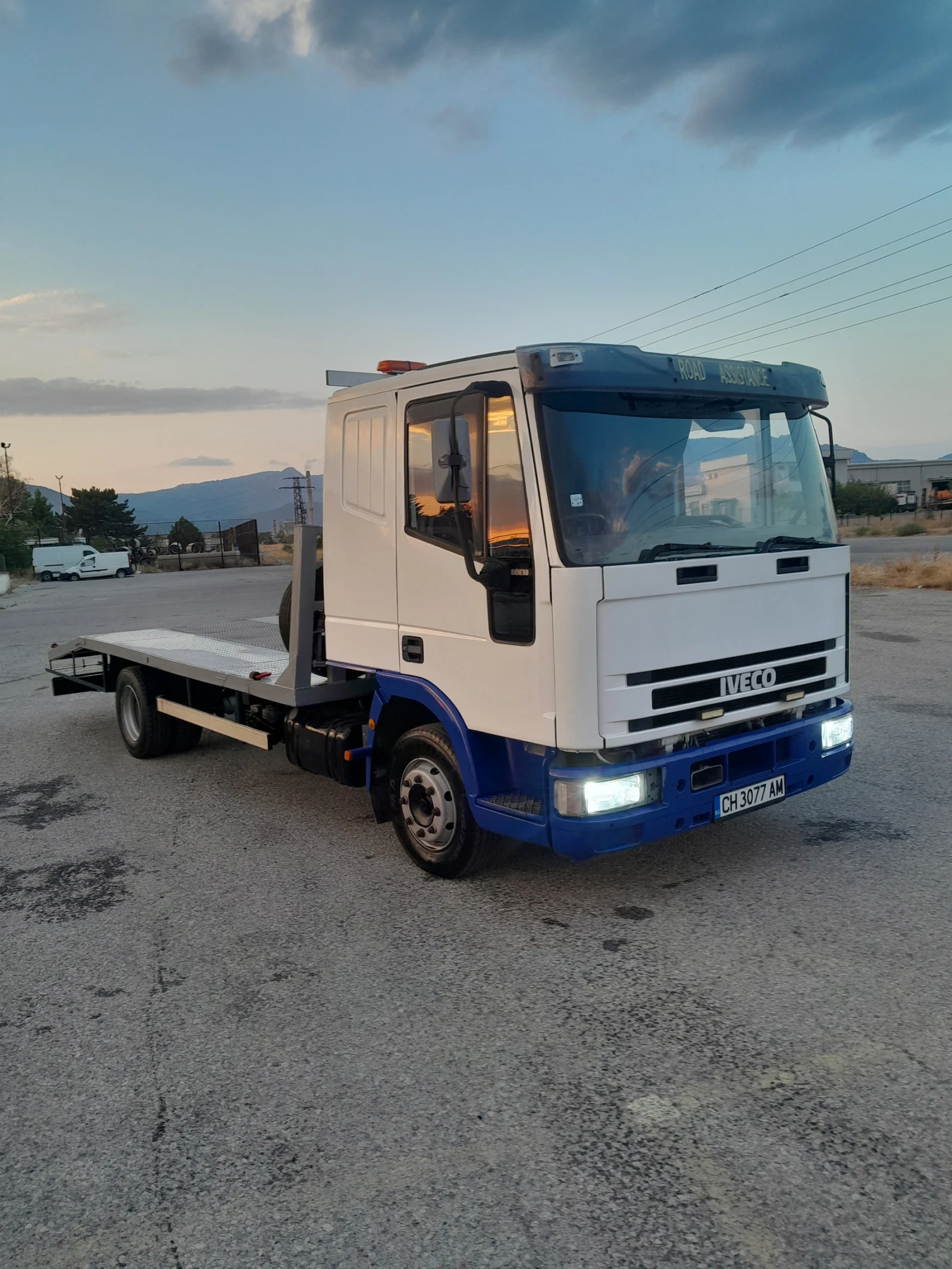 Iveco Cargo Пътна помощ, снимка 2 - Камиони - 55906393