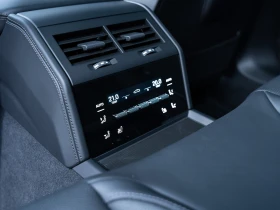 Porsche Panamera 4 E-Hybrid, снимка 15