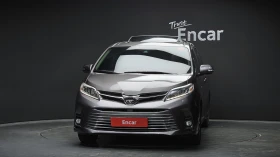 Toyota Sienna 3.5 AWD/KEYLESS/LANE ASSIST/NAVI/KAMEPA, снимка 2