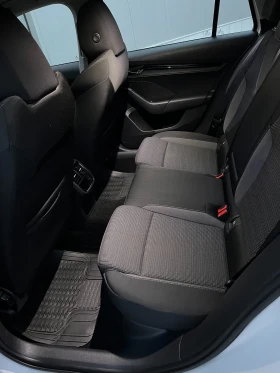 Skoda Octavia 2.0 TDI DSG FULL LED TUV-Германия - 29950 лв. / 15313.19 € - 22276935 10