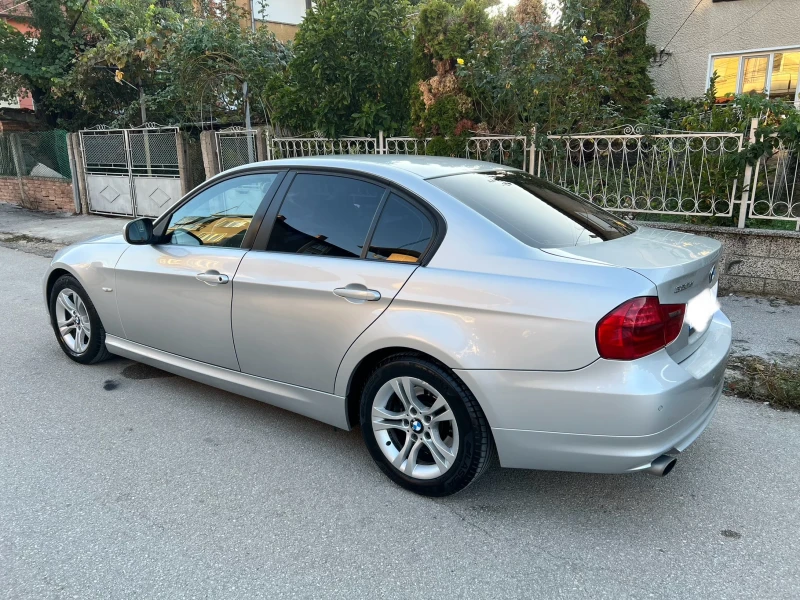 BMW 320 D, снимка 6 - Автомобили и джипове - 47360957