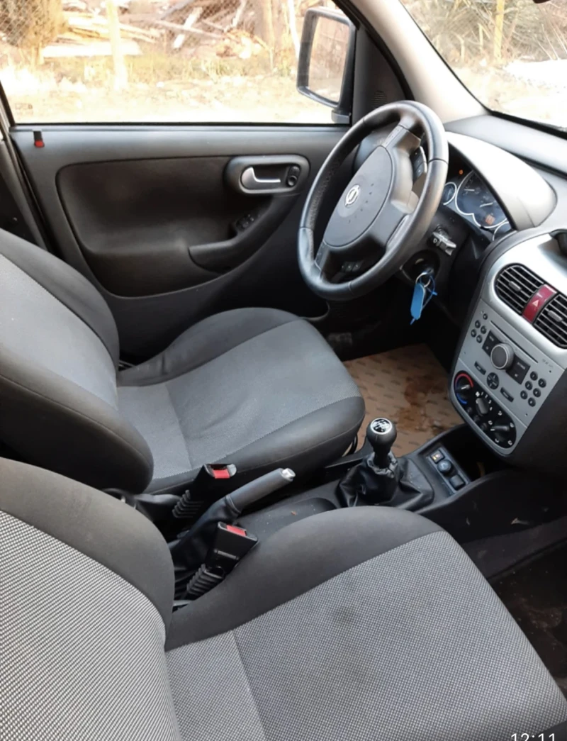Opel Combo, снимка 9 - Автомобили и джипове - 48903544