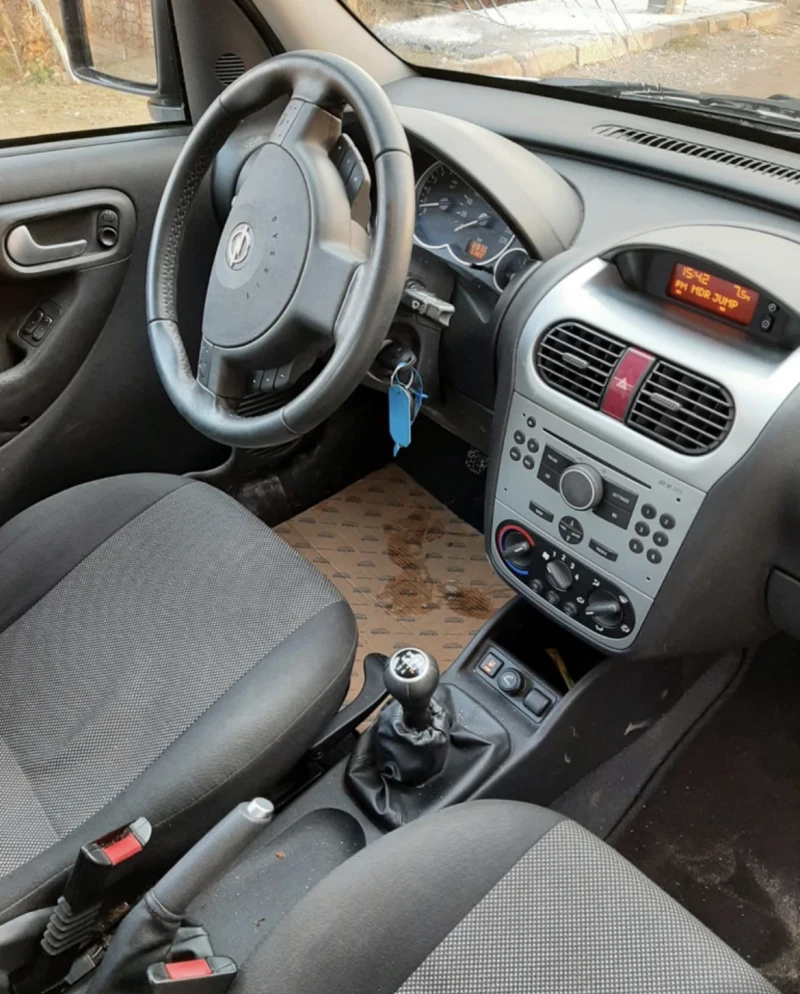 Opel Combo, снимка 11 - Автомобили и джипове - 48903544