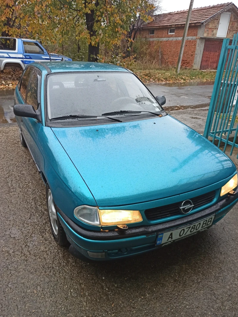 Opel Astra, снимка 15 - Автомобили и джипове - 51772929