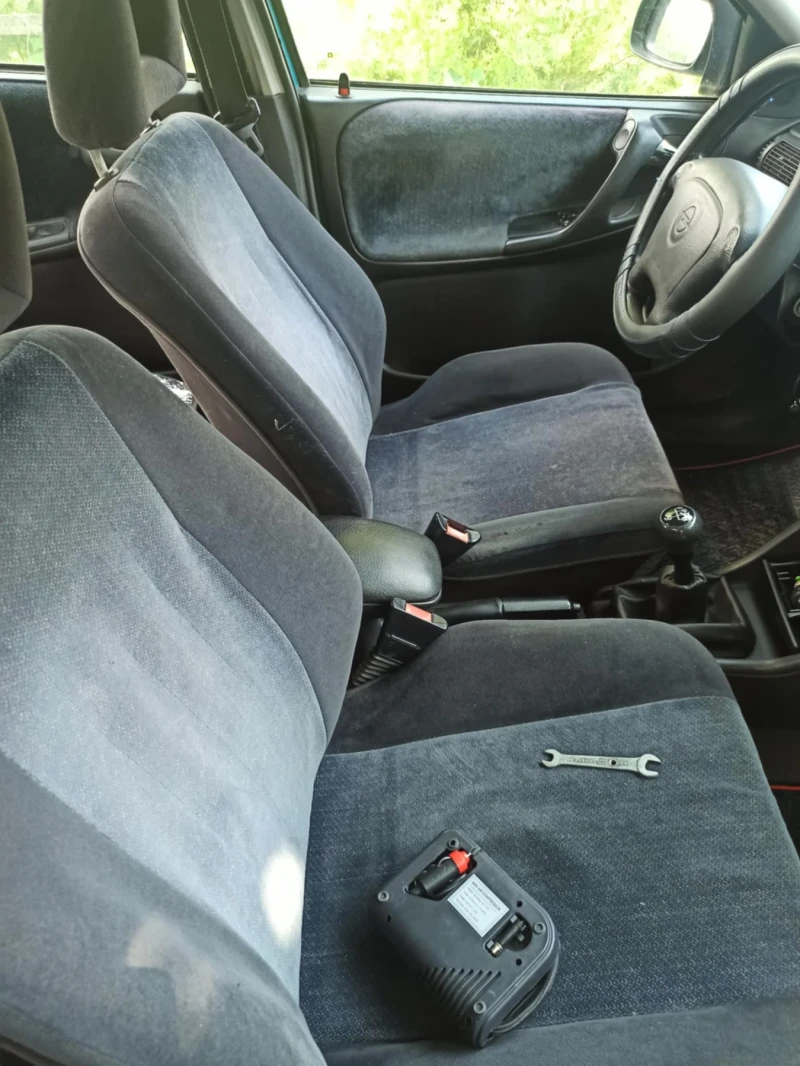 Opel Astra, снимка 9 - Автомобили и джипове - 51772929