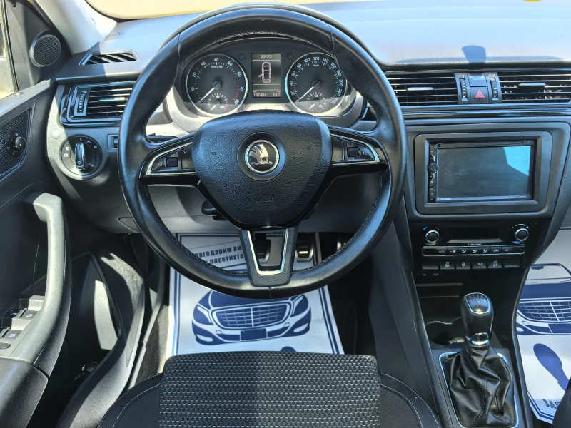 Skoda Rapid 1.2TSI, снимка 14 - Автомобили и джипове - 50907078