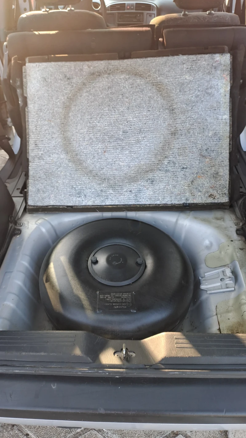 Hyundai Matrix, снимка 10 - Автомобили и джипове - 52531286