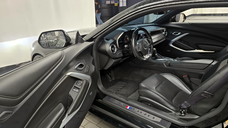 Chevrolet Camaro SS 6.2 V8, снимка 10 - Автомобили и джипове - 52397644