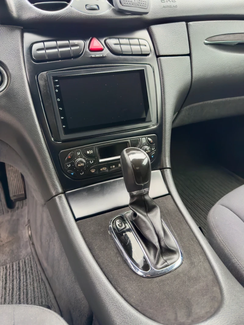 Mercedes-Benz CLK 270CDI, снимка 8 - Автомобили и джипове - 52662795