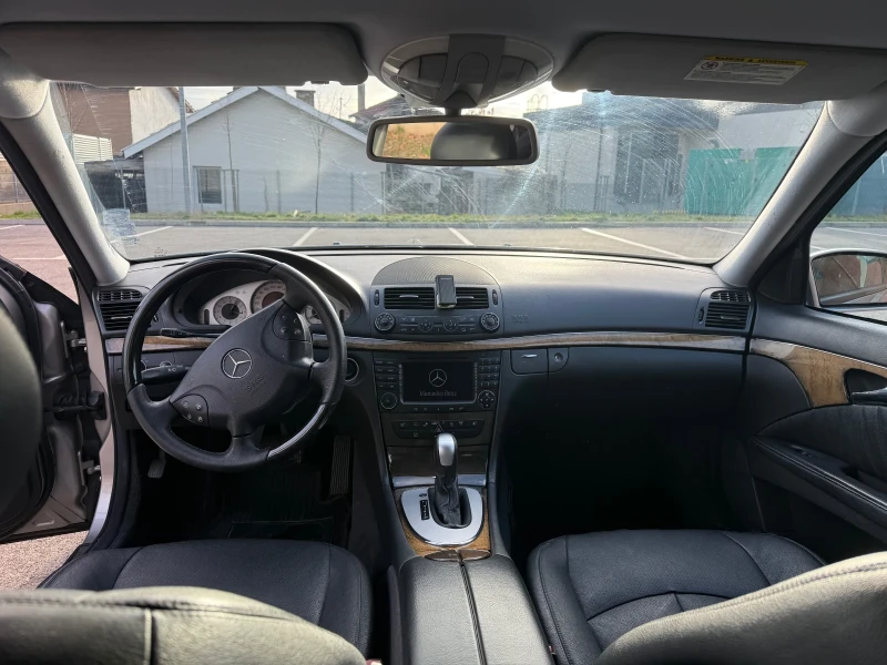 Mercedes-Benz E 280 CDI, снимка 5 - Автомобили и джипове - 52680681