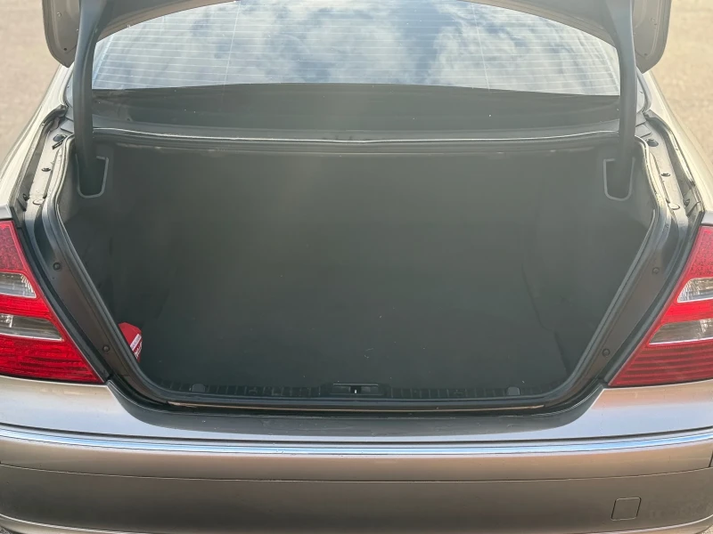 Mercedes-Benz E 280 CDI, снимка 9 - Автомобили и джипове - 52680681