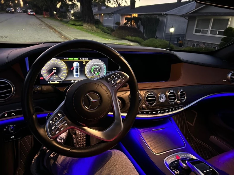 Mercedes-Benz S 560 e * CARFAX * БЕЗ ПЪРВОНАЧАЛНА ВНОСКА, снимка 4 - Автомобили и джипове - 53005640