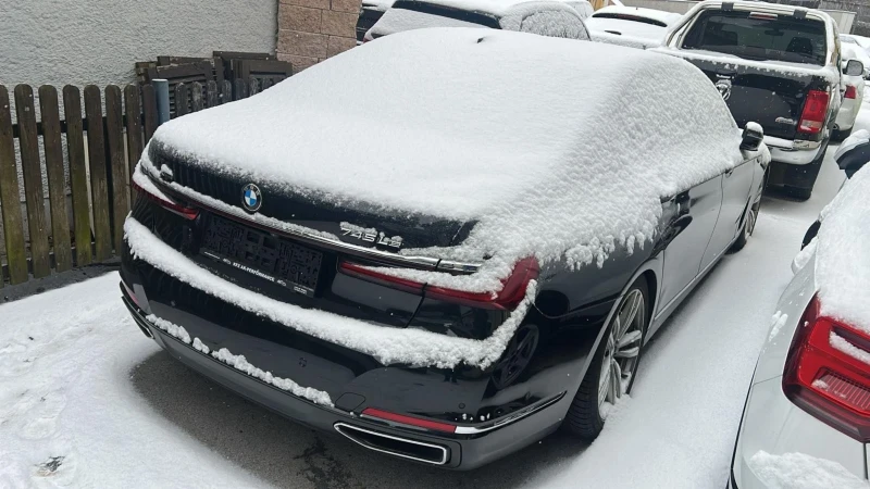 BMW 745 745LE M in HYBRIT X Drive, снимка 2 - Автомобили и джипове - 53051790