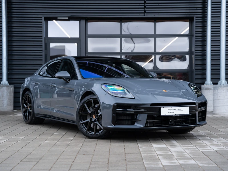 Porsche Panamera 4 E-Hybrid, снимка 3 - Автомобили и джипове - 53271430
