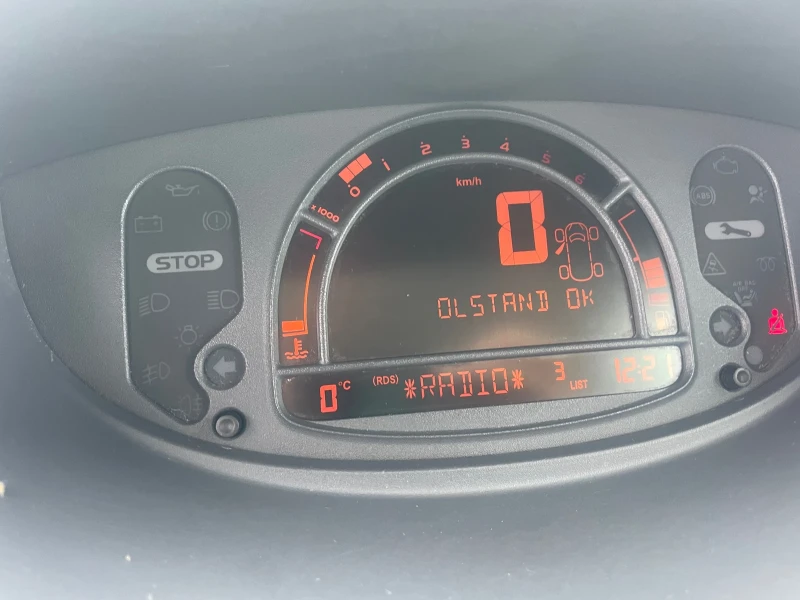 Renault Modus 1.5DCI, снимка 10 - Автомобили и джипове - 53323840