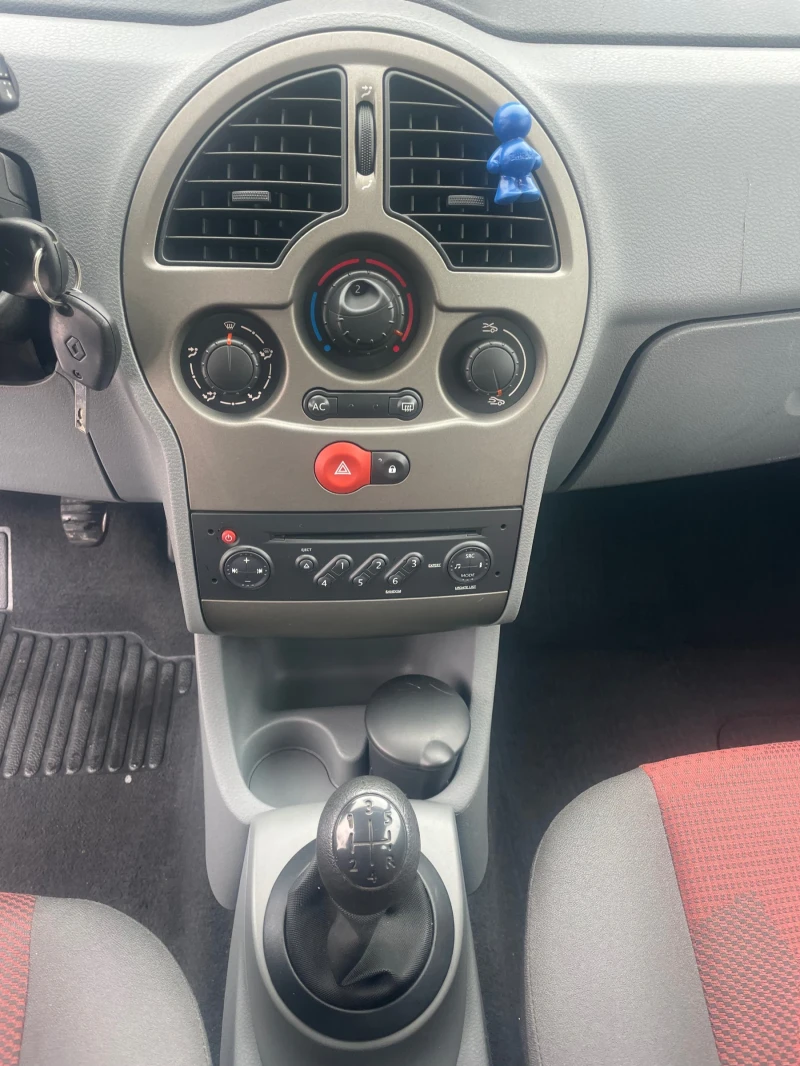 Renault Modus 1.5DCI, снимка 11 - Автомобили и джипове - 53323840