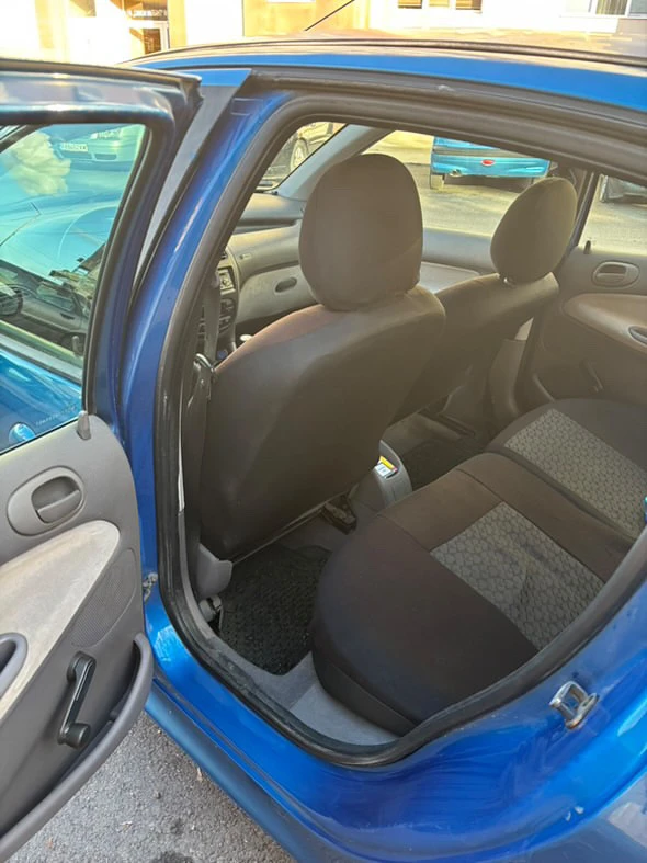 Peugeot 206, снимка 8 - Автомобили и джипове - 52834482