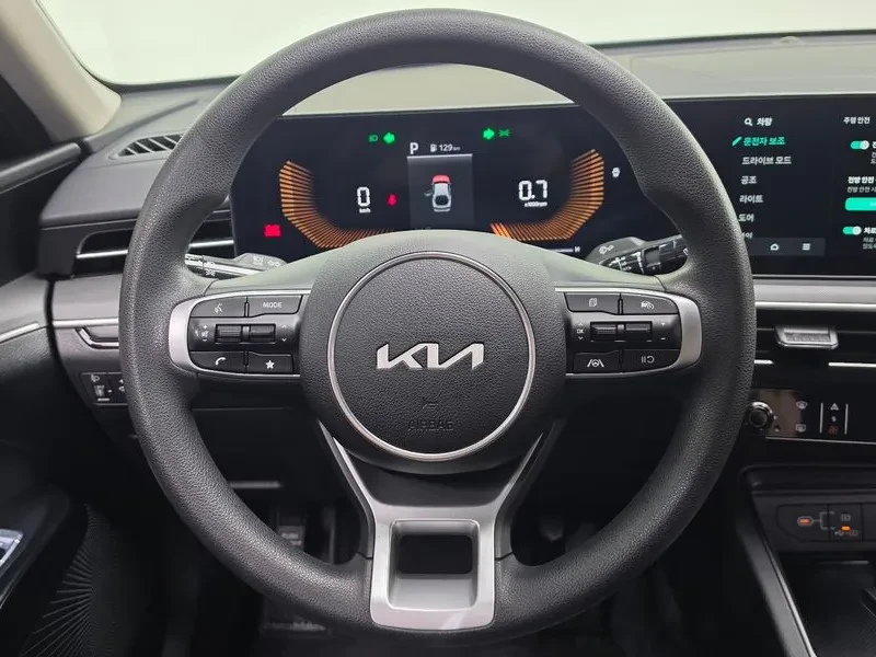 Kia K5 3Rd Generation 2.0 Lpi  Trendy | Mobile.bg � ����������� 13