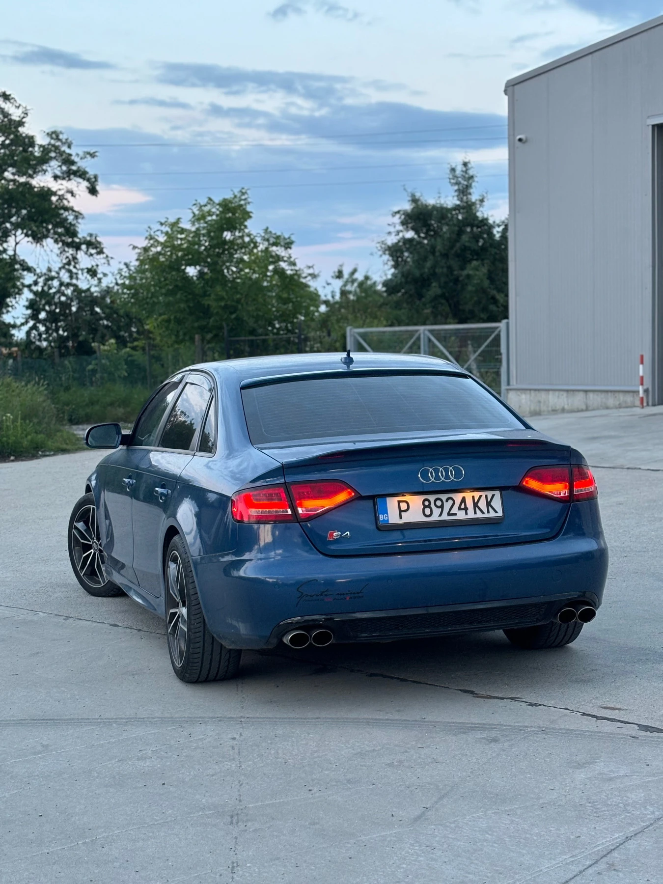 Audi A4 2.0TDI  - изображение 3