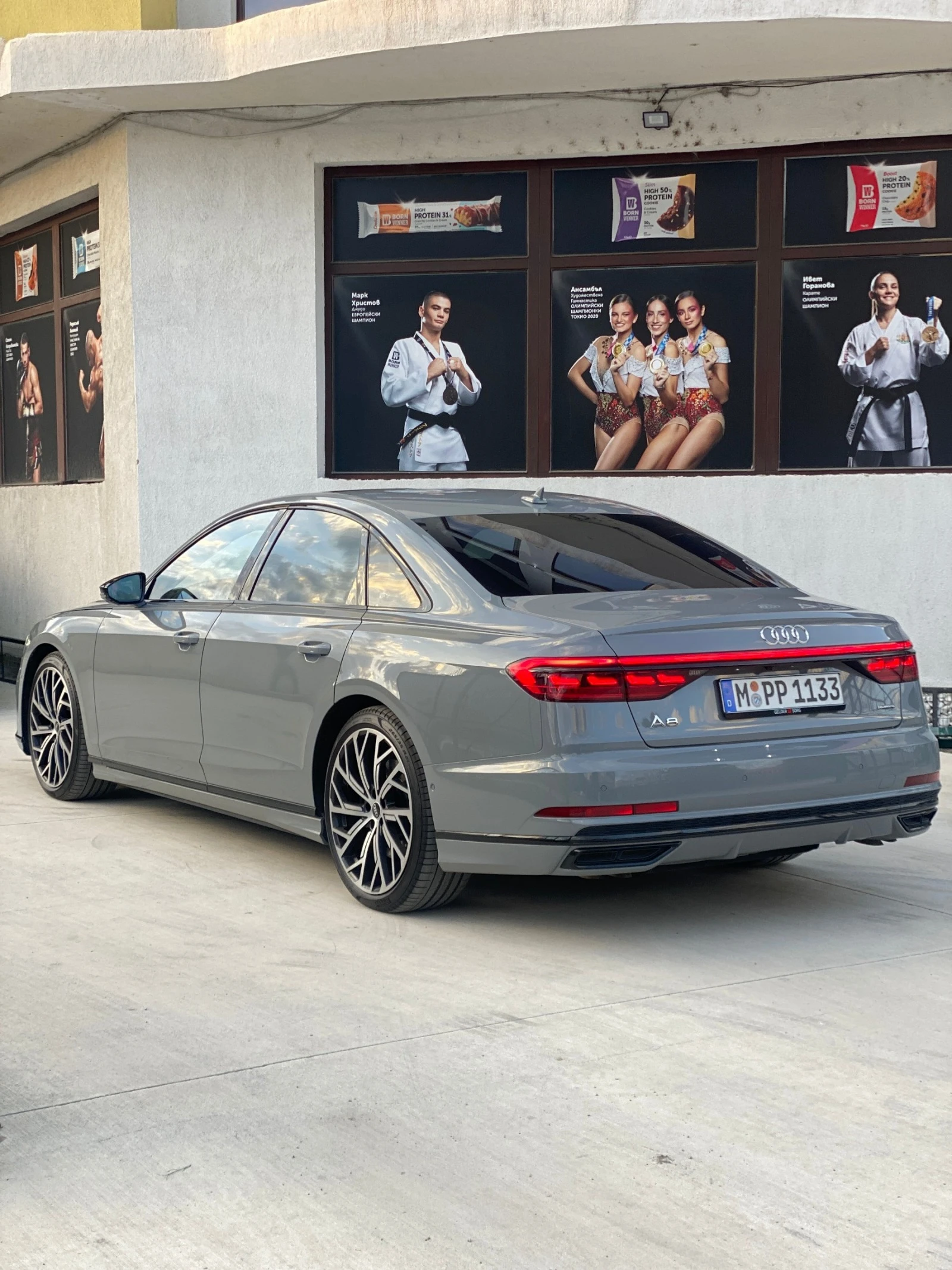 Audi A8 6.0 TFSI QUATTRO - ГАРАНЦИЯ - изображение 4