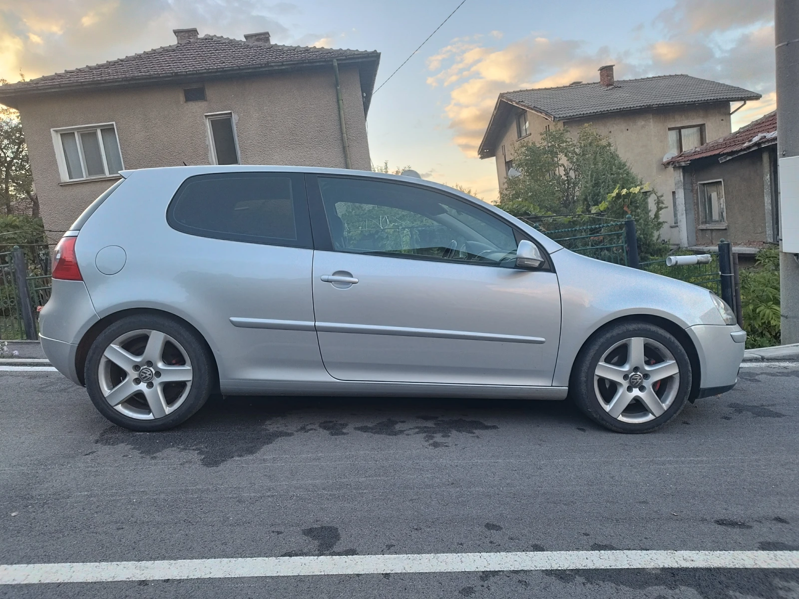 VW Golf 2.0 tdi 16v * AMC - изображение 4