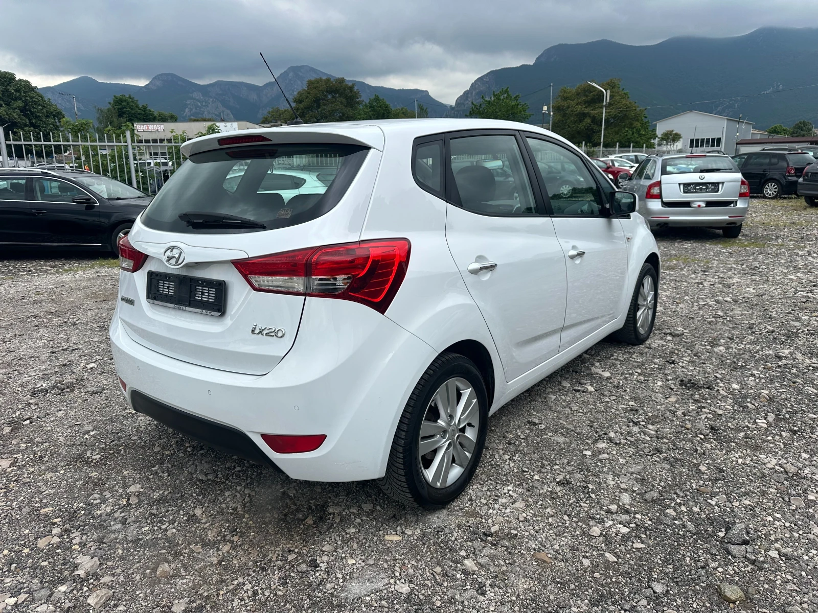 Hyundai Ix20 1.4I90kc LPG ITALIA - изображение 5