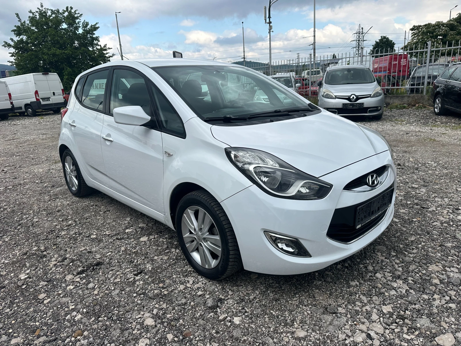 Hyundai Ix20 1.4I90kc LPG ITALIA - изображение 7