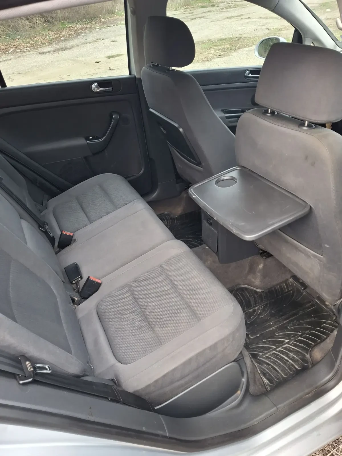 VW Golf Plus 2.0 TDI - изображение 9