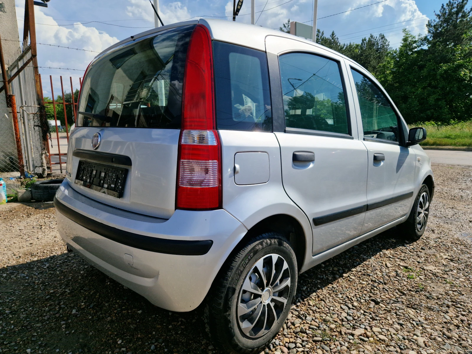 Fiat Panda 1.1i  КЛИМАТИК! - изображение 4