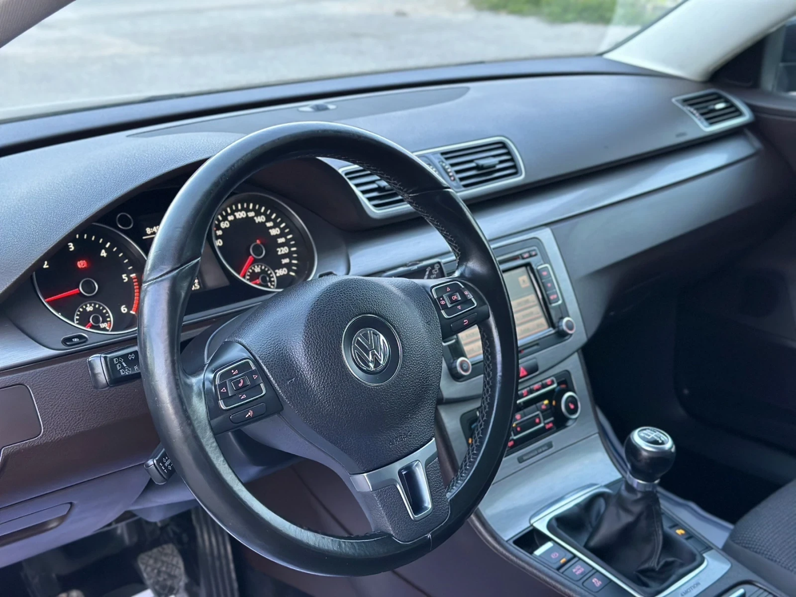 VW Passat 2.0TDI - 140ps 4x4 PODGREV - изображение 7