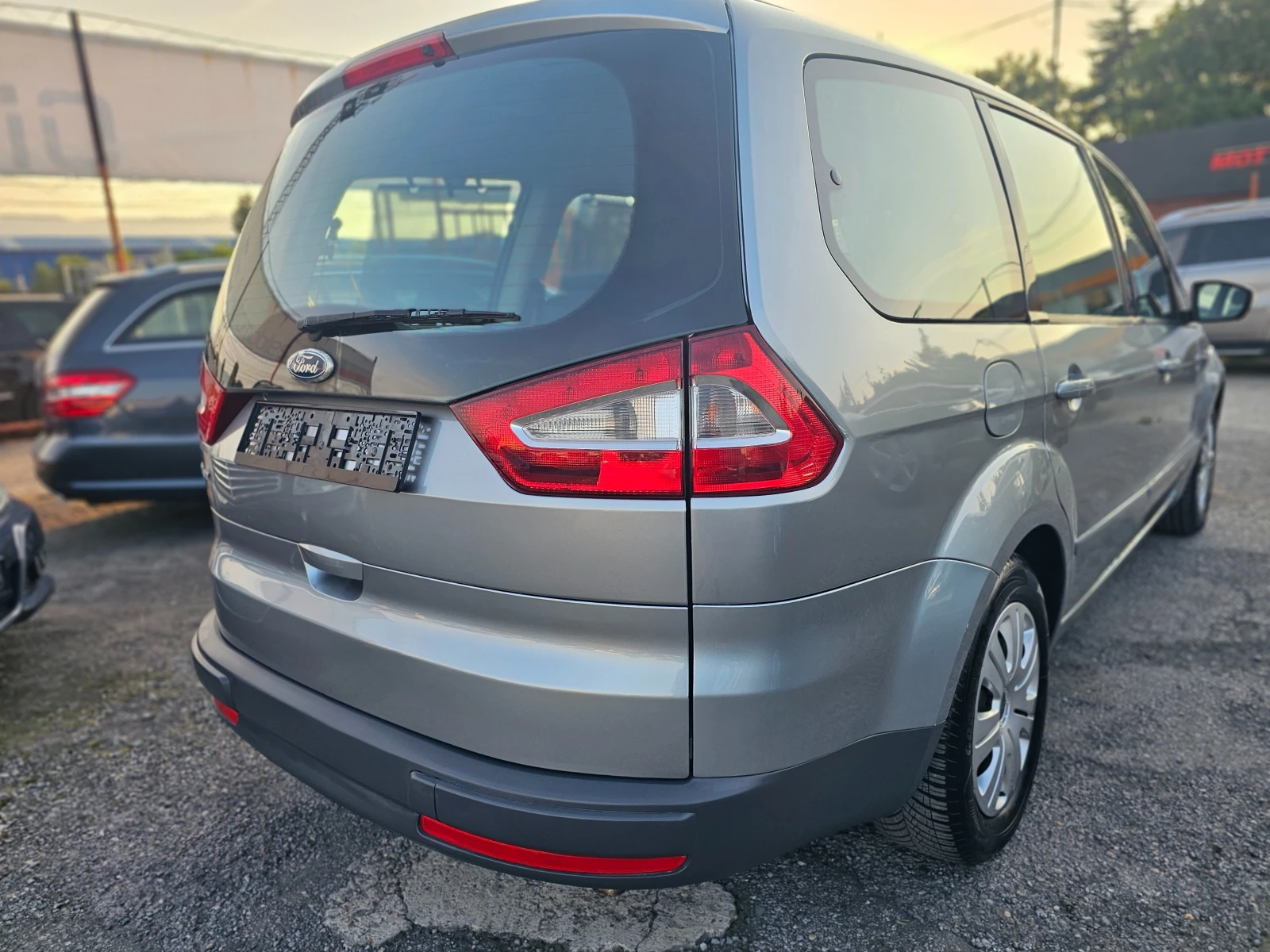 Ford Galaxy 2.3I Metan - изображение 3