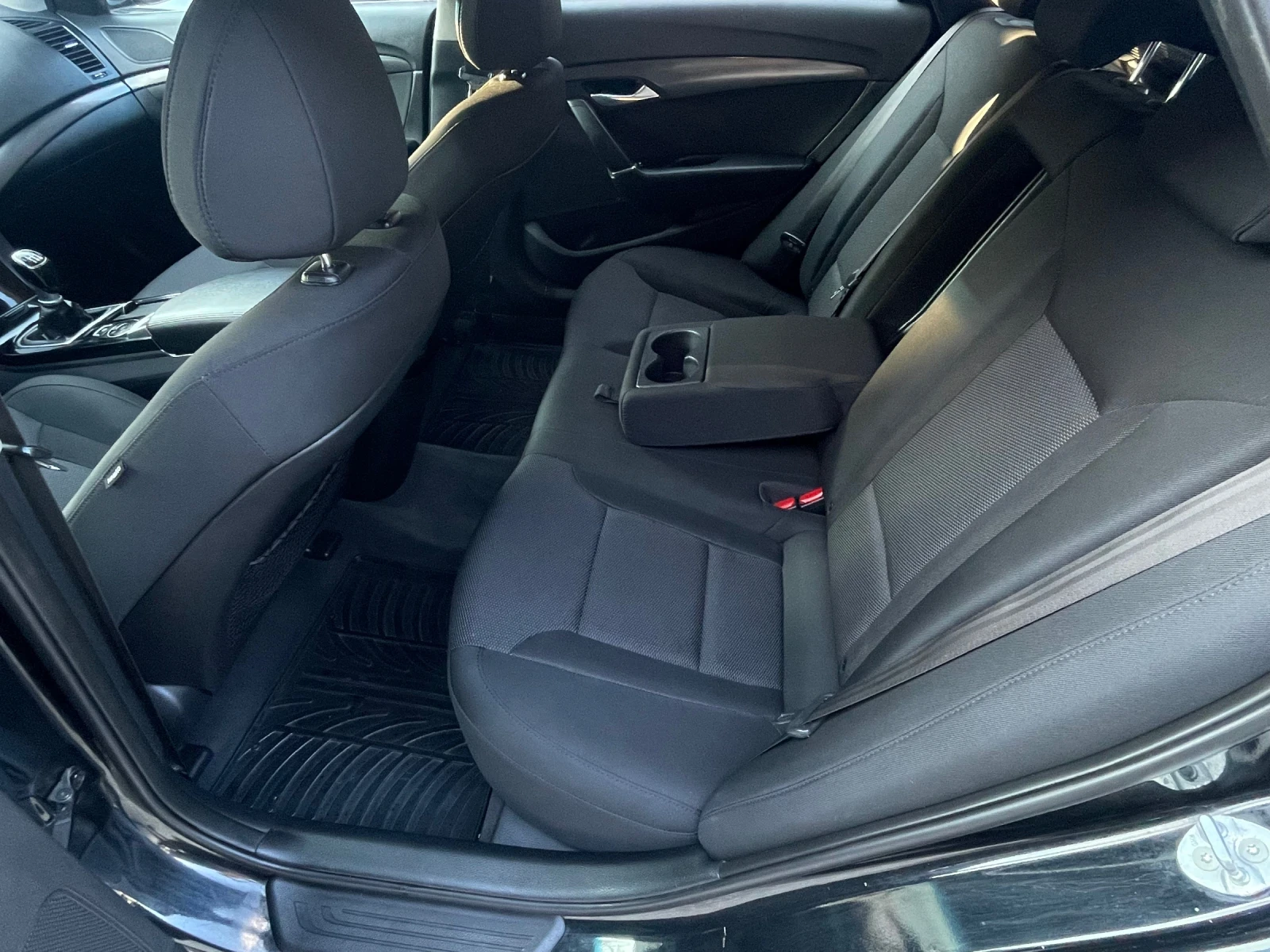 Hyundai I40 1.7 CRDI - изображение 9