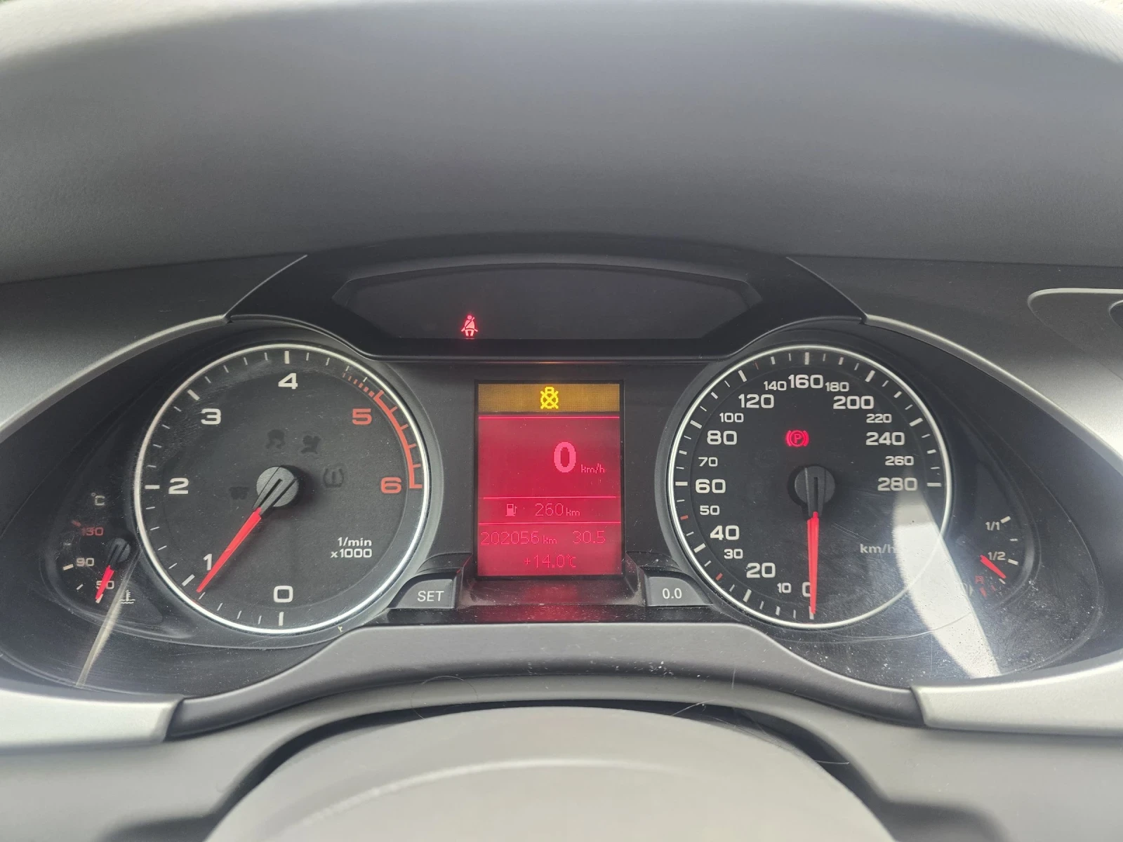 Audi A4 2.0TDI 143. S-line  | Mobile.bg   17