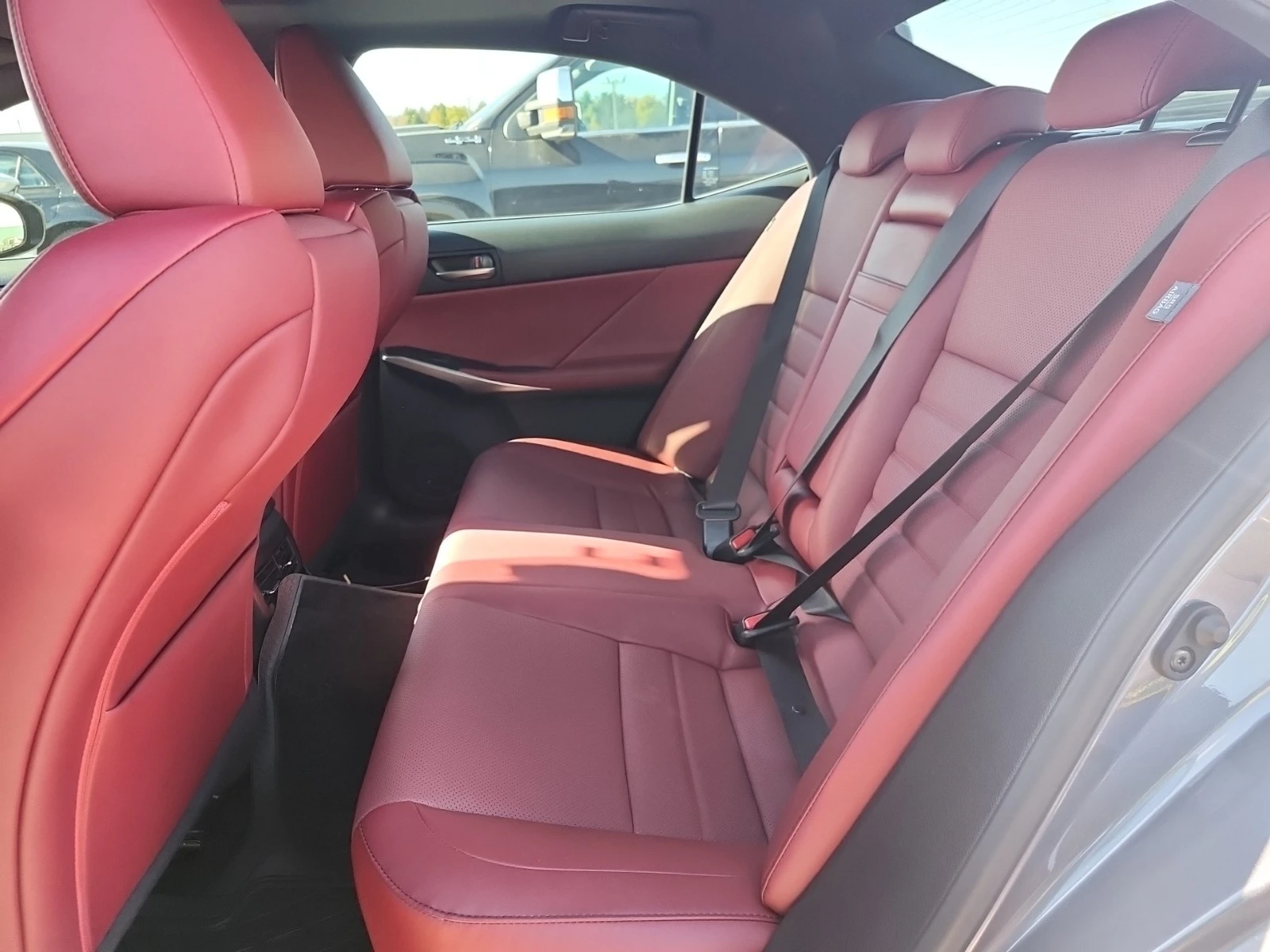 Lexus IS 300 * * CARFAX * * АВТО КРЕДИТ * *  - изображение 7