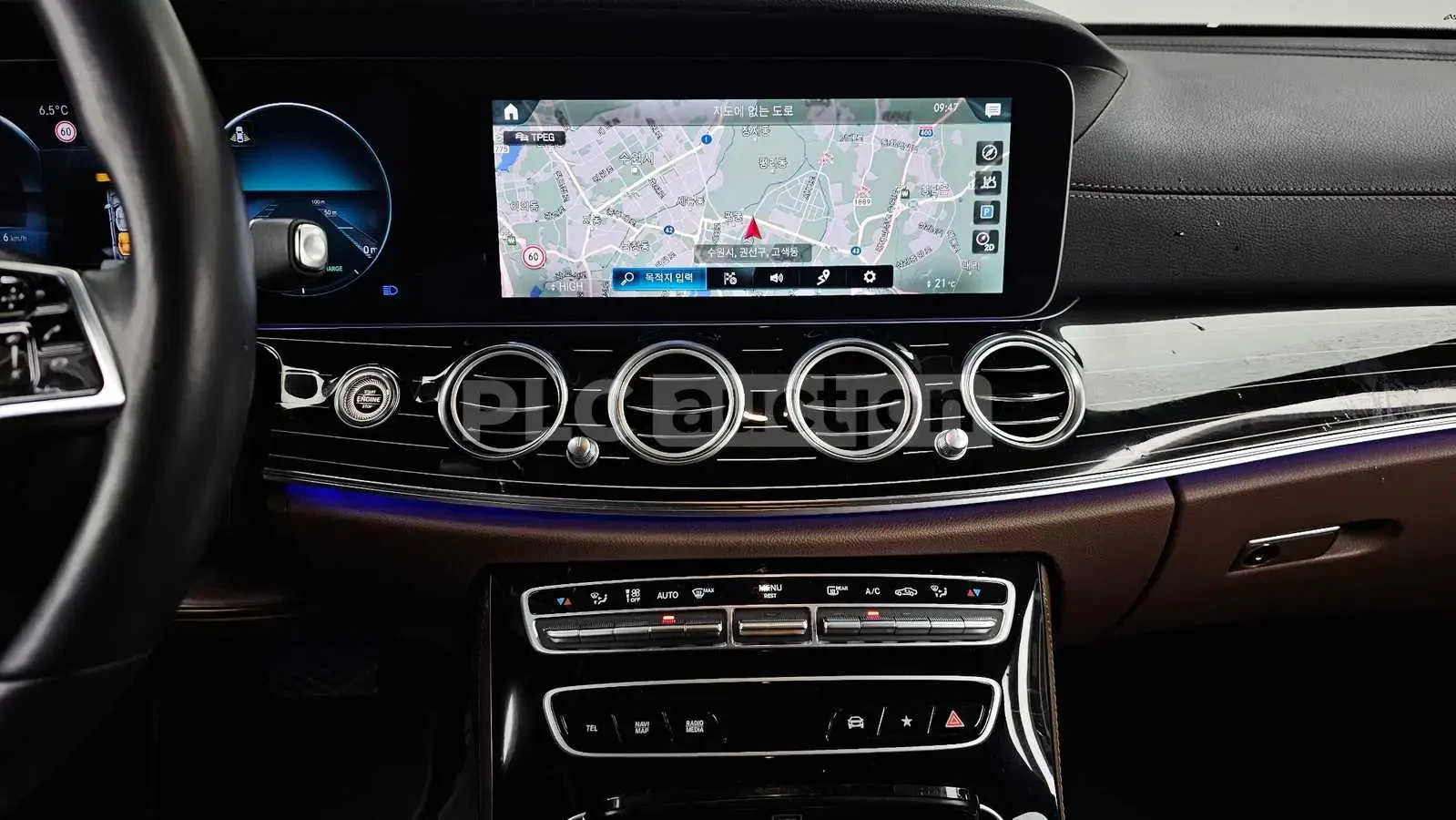 Mercedes-Benz E 450 2021* BURAMSTER* PANO* DIGITAL* 9G* КРАЙНА ЦЕНА, снимка 10 - Автомобили и джипове - 53965565