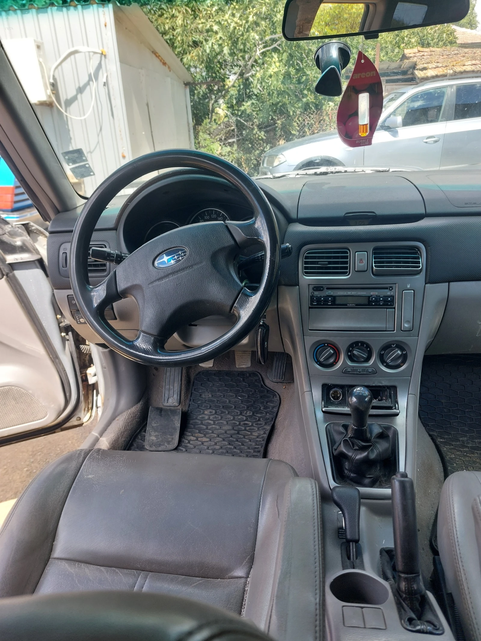 Subaru Forester, снимка 4 - Автомобили и джипове - 54041405