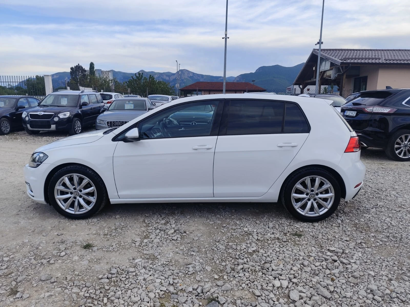 VW Golf 2.0������ HIGHLINE Facelift | Mobile.bg � ����������� 9