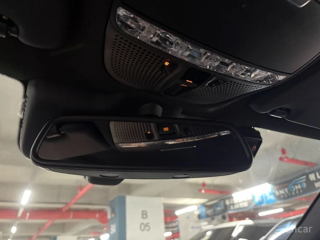 Mercedes-Benz C 43 AMG 4MATIC* PANO* HUD* ПОДГРЕВ* НАВИГАЦИ, снимка 12 - Автомобили и джипове - 54635850