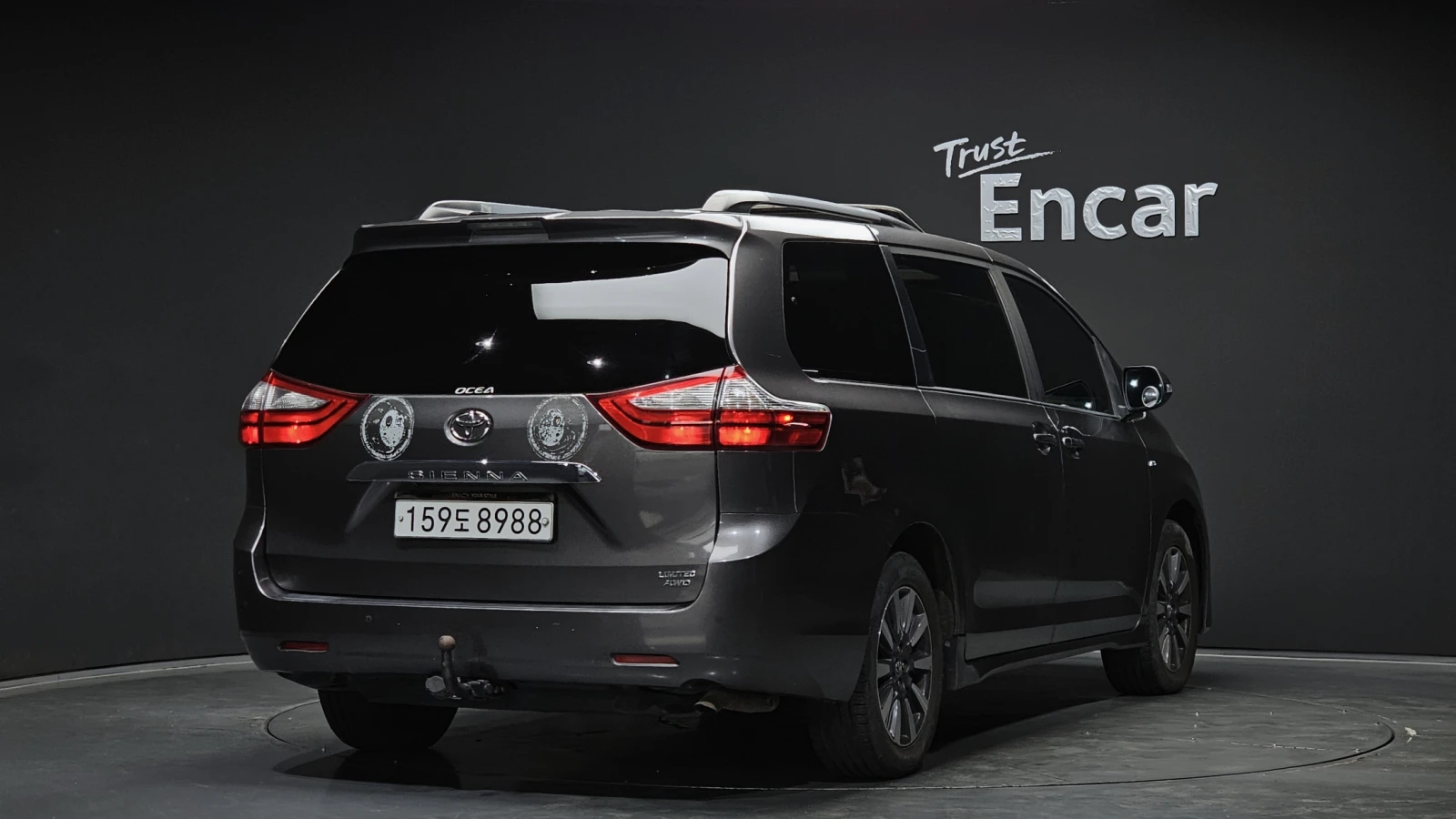 Toyota Sienna 3.5 AWD/KEYLESS/LANE ASSIST/NAVI/KAMEPA, снимка 3 - Автомобили и джипове - 54964751