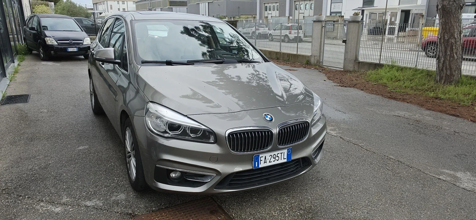 BMW 218 2/150кс, снимка 2 - Автомобили и джипове - 55120500