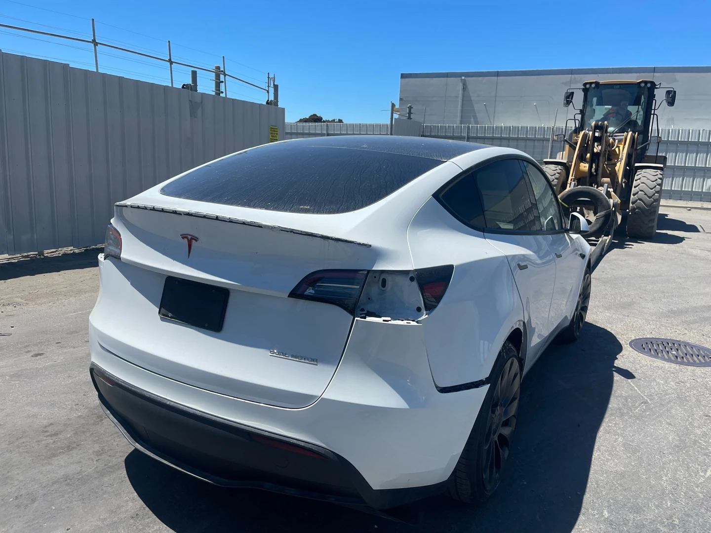 Tesla Model Y Performance 4x4 Dual Motor, снимка 7 - Автомобили и джипове - 55215541