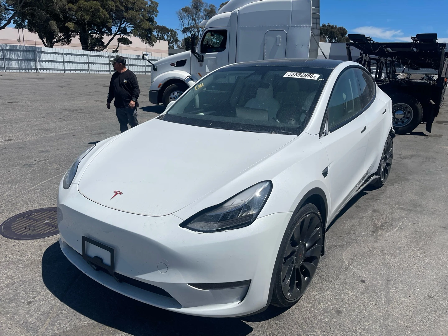Tesla Model Y Performance 4x4 Dual Motor, снимка 4 - Автомобили и джипове - 55215541