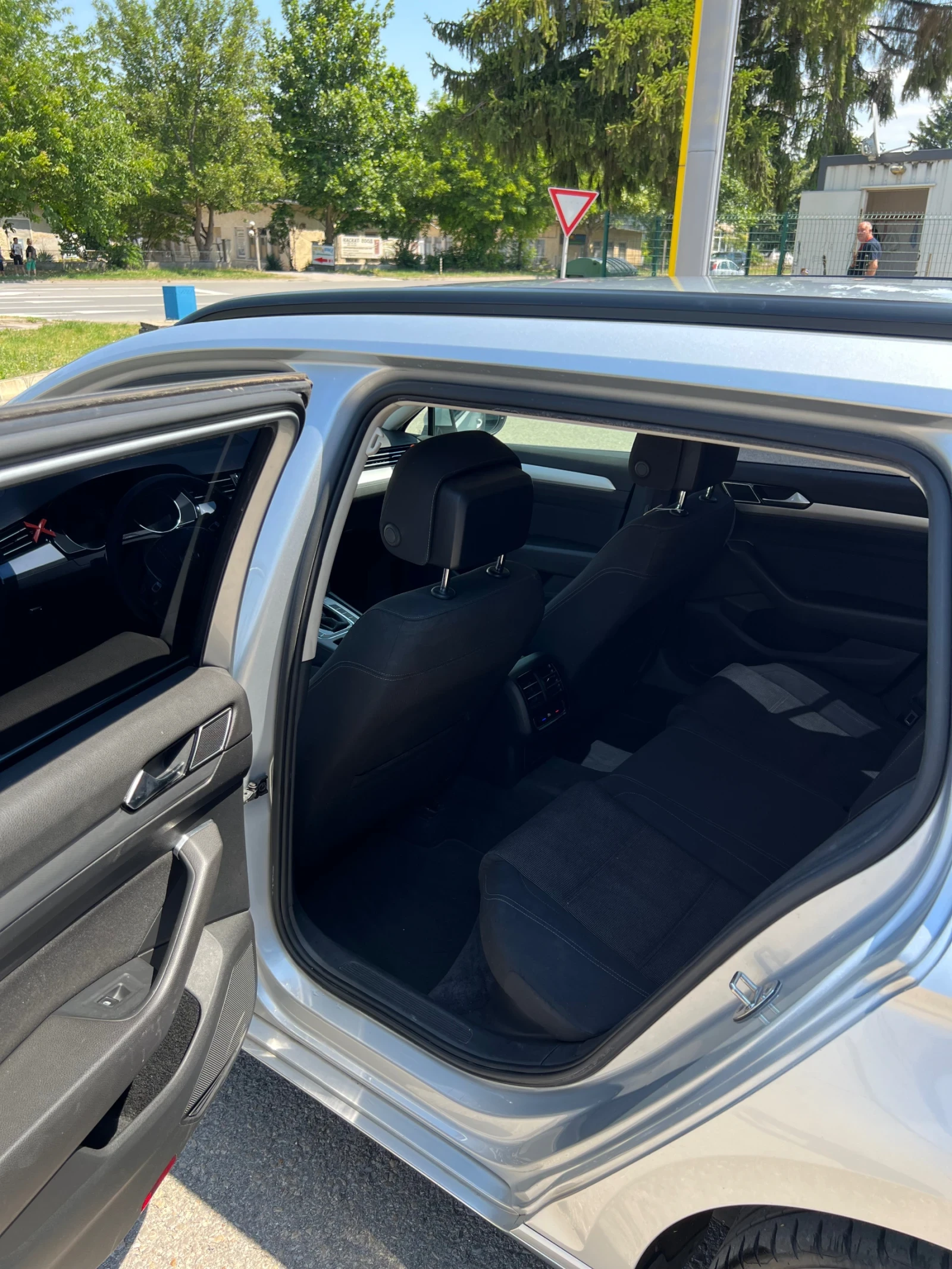 VW Passat 2.0TDI DSG BlueMotion  NAVI | Mobile.bg � ����������� 6