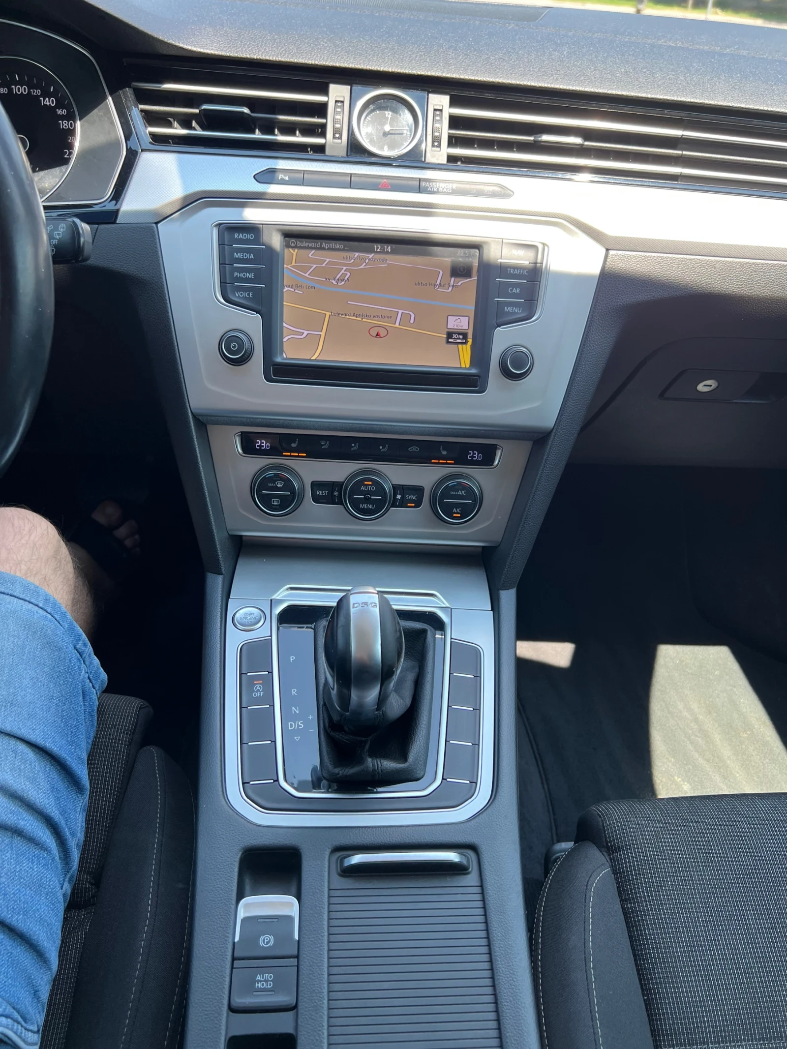 VW Passat 2.0TDI DSG BlueMotion  NAVI | Mobile.bg � ����������� 11