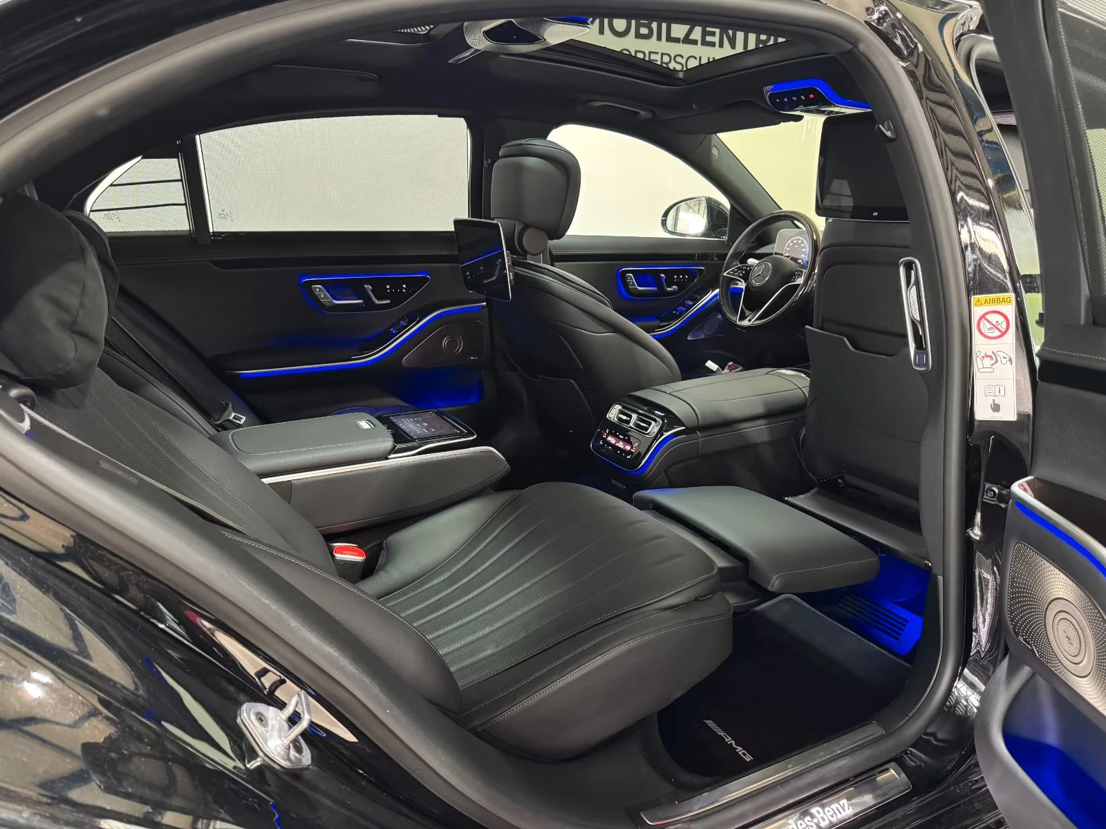 Mercedes-Benz S 580 MAYBACH/CHAUFFEUR/LONG/3D-BURM/PANO/21/360/643z, снимка 12 - Автомобили и джипове - 55432936