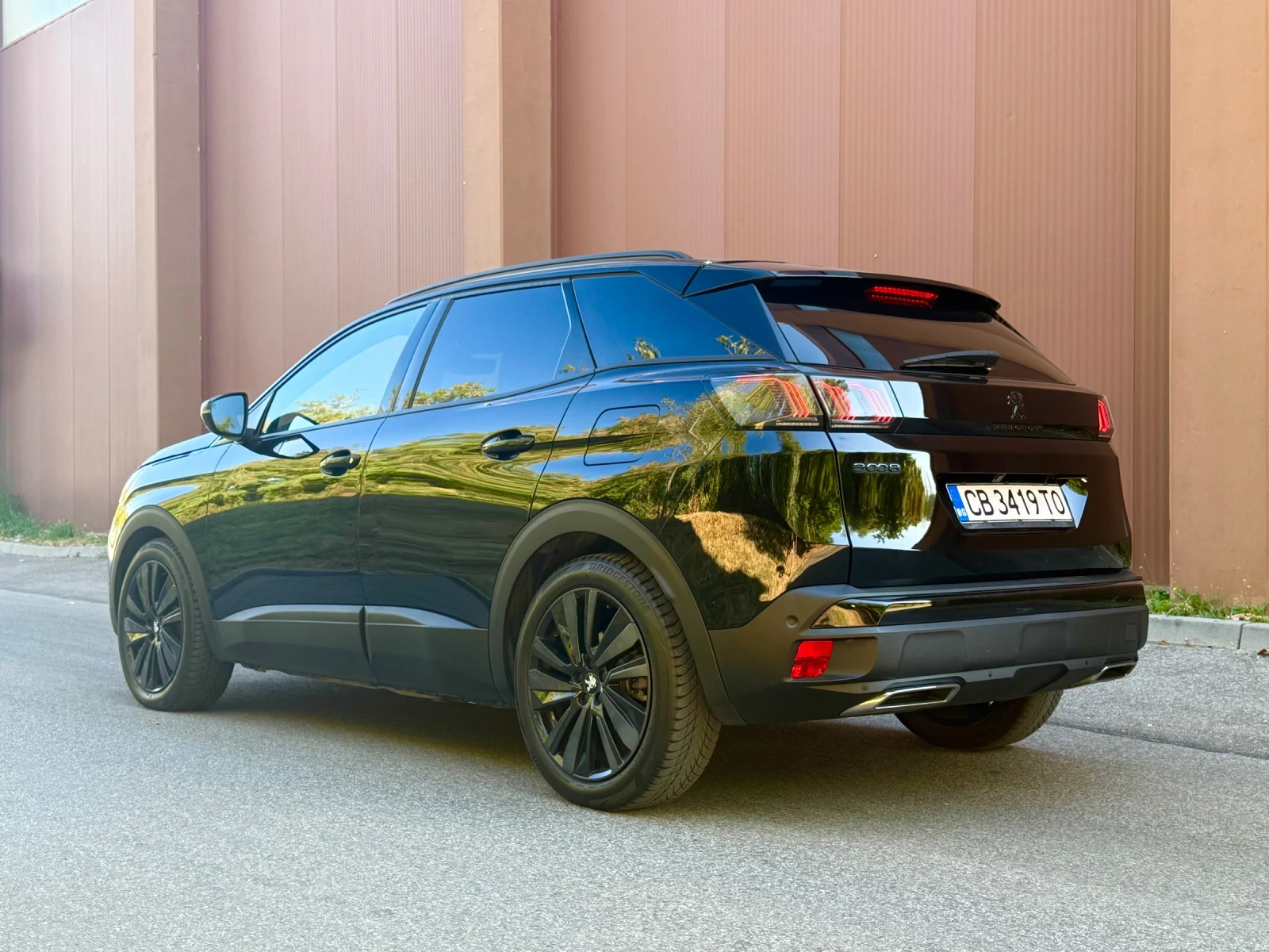 Peugeot 3008 FACELIFT PLUG-IN 300к.с. 4x4/360 /FOCAL/ГАРАНЦИЯ, снимка 3 - Автомобили и джипове - 55730196