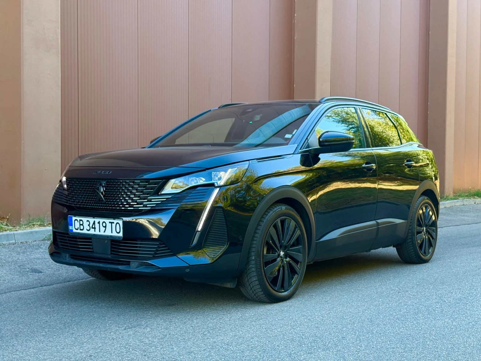 Peugeot 3008 FACELIFT PLUG-IN 300к.с. 4x4/360 /FOCAL/ГАРАНЦИЯ