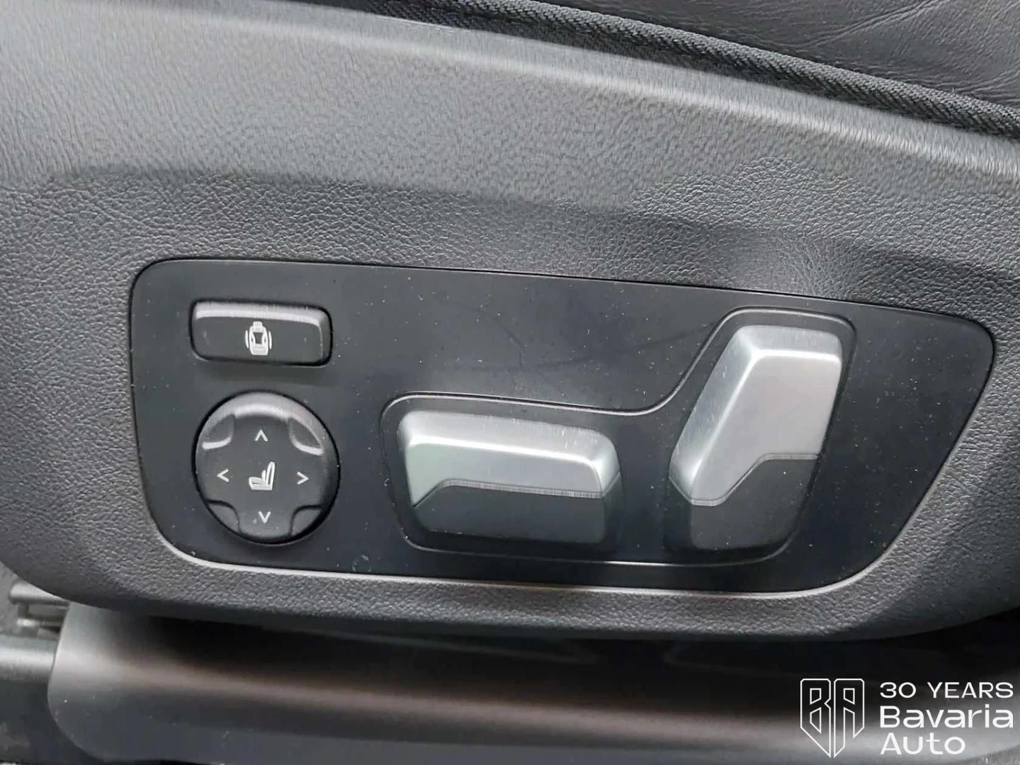 BMW M3 Competition xDrive Sportautomatic, снимка 15 - Автомобили и джипове - 55851974