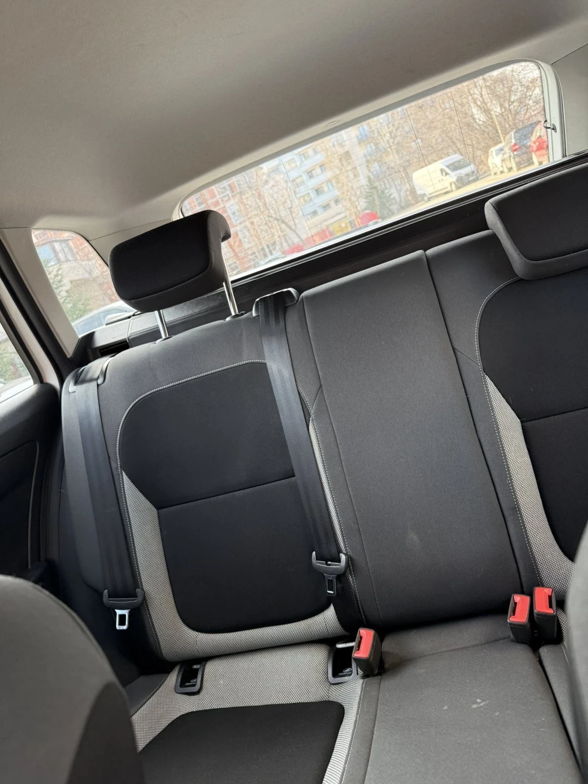 Skoda Fabia, снимка 7 - Автомобили и джипове - 56161433